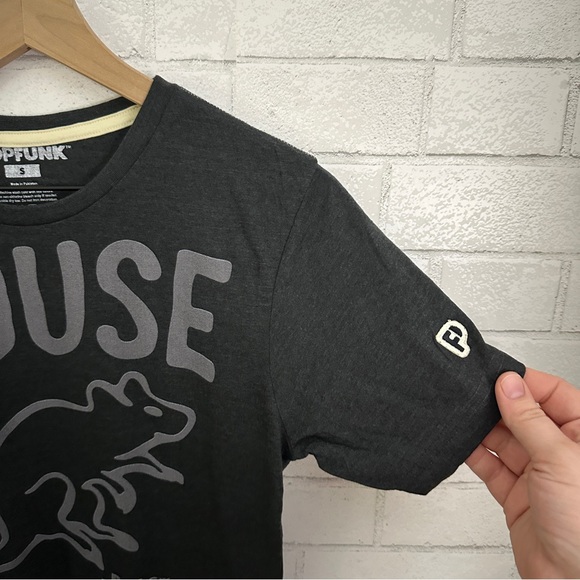 POPFUNK Official Parks & Rec Mouse Rat Adult Unisex Tee - Picture 5 of 7